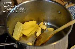 【亞三酸辣芥菜】食譜❤ 這樣做最好吃, 酸酸辣辣, 百吃不膩!