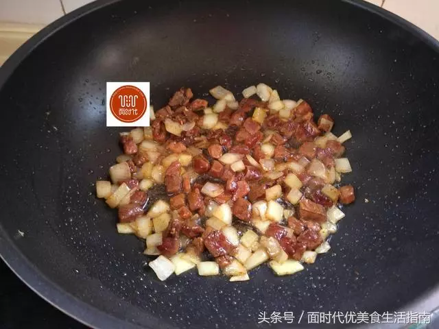 電鍋就能完成的一道美味燜飯,有菜有肉,超級有營養,全家老小都喜歡!