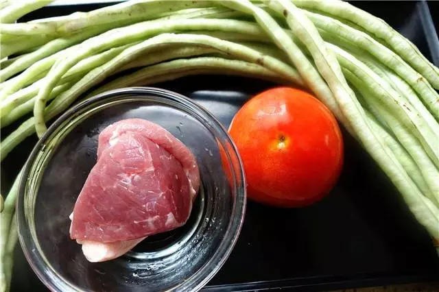 豇豆別再干煸和涼拌了,這樣做,美味下飯,有它,老公多吃3大碗
