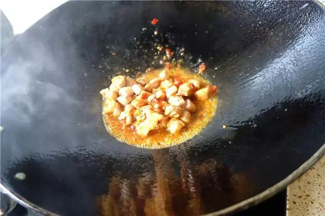 豇豆別再干煸和涼拌了,這樣做,美味下飯,有它,老公多吃3大碗