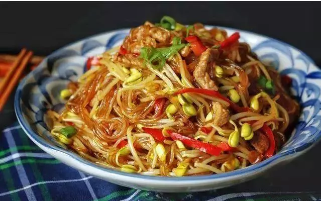 豆芽和它是絕配,做法簡單,好吃不貴,特別下飯!