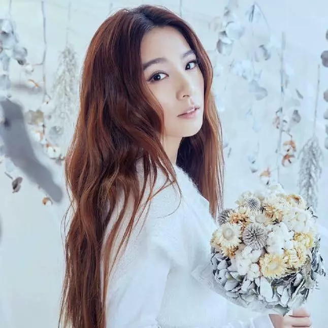 S.H.E 17年情毀於一旦? Ella出面喊話「我不是讓S.H.E解散的那個人」!!