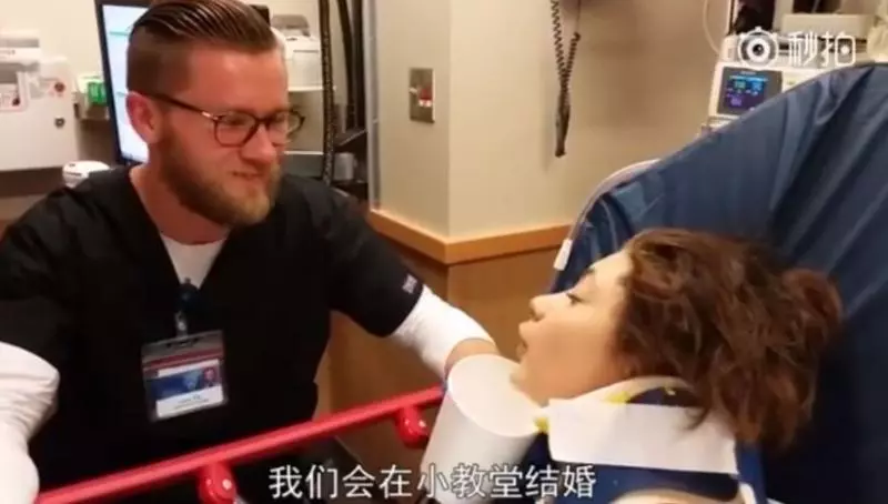 女孩被麻醉「1秒愛上男護士」失控求婚!他全程「緊握著手溫柔安撫」全球讚爆:最暖男護士! - 看頭條
