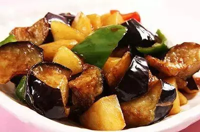 油吃得太多,容易高膽固醇、高血脂!10種有益心血管的食物要多吃!