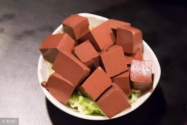 經常熬夜的人要多吃這5種食物,助排毒對身體好!