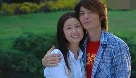 霍建華唯一承認的前女友,與41歲林心如只差3歲,衣品和顏值卻是天差地別!