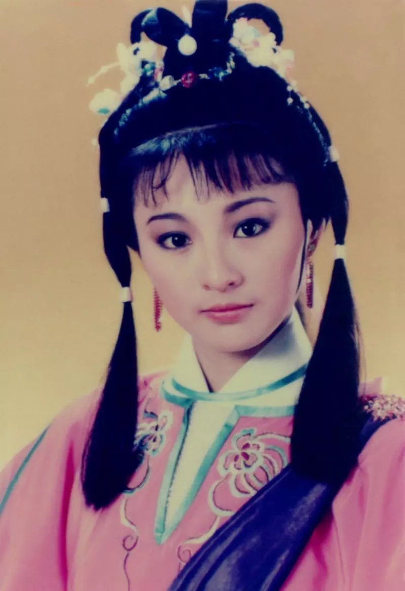 記得「最美霸王花」李賽鳳嗎?和乾兒子相戀、被老公休掉的她...如今「變這樣」讓人唏噓不已!