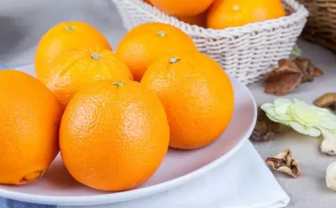 治喉嚨痛+咳嗽の偏方?只要用鹽蒸橙就搞定!材料簡單❤煮法容易, 還超級有效!