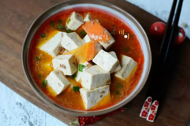 豆腐湯里加一勺這個醬,鮮香下飯,夏天喝真開胃!