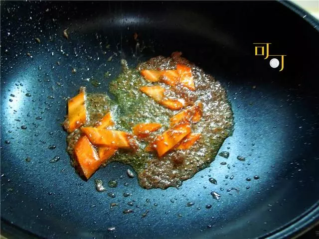 豆腐湯里加一勺這個醬,鮮香下飯,夏天喝真開胃!