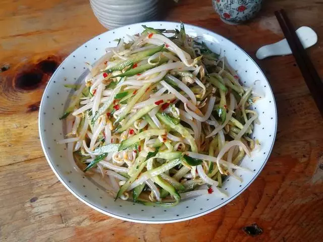 吃涼拌菜最爽口了,分享10道涼拌菜,天熱消暑就靠它了!