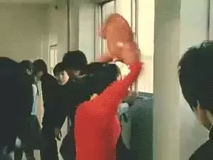 10張證明「髮型對了什麼都對了」的差超大對比。 #4剪完帥到以為「自己是去整型」 !