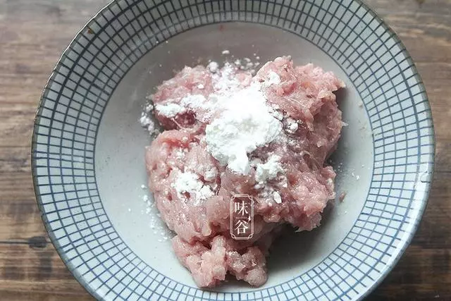 春季常給孩子做這道菜,營養豐富又下飯,孩子吃了補鈣猛長個!