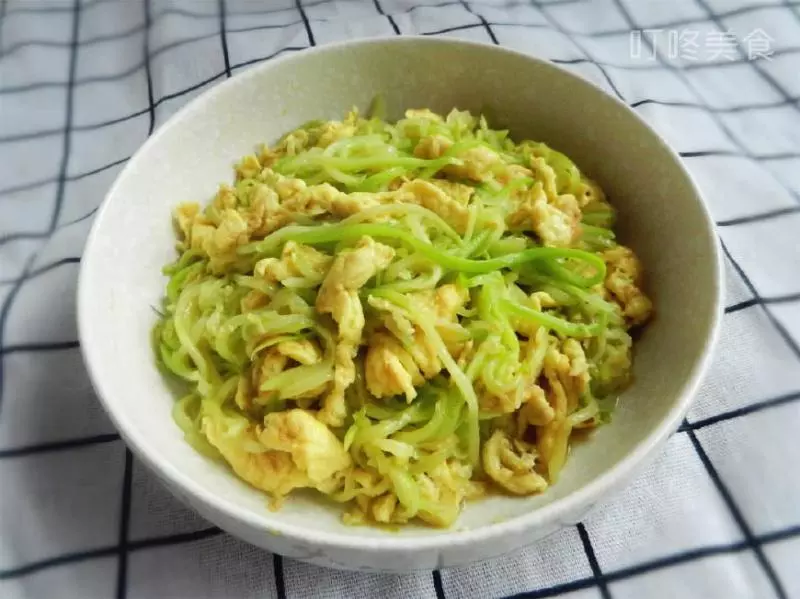 這道十分常見的家常菜,卻是補鈣王,香鮮下飯,小孩吃了身高蹭蹭長,還增強免疫力