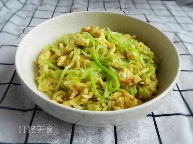 這道十分常見的家常菜,卻是補鈣王,香鮮下飯,小孩吃了身高蹭蹭長,還增強免疫力