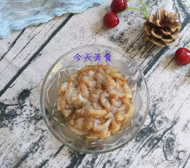 金針菇這麼做,鮮美爽口的下飯菜,做法特簡單,還可抗過敏!春天一定要多吃!