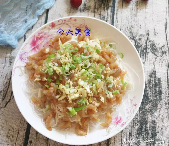 金針菇這麼做,鮮美爽口的下飯菜,做法特簡單,還可抗過敏!春天一定要多吃!