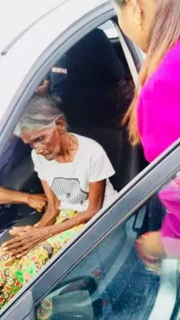 【馬來西亞】失明老嫗在住家外吃喝拉撒還被毆打