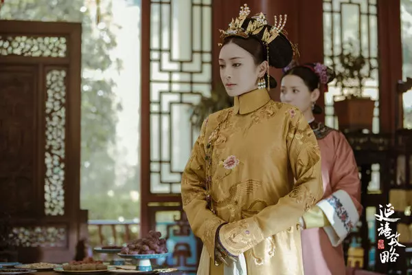 【比佘詩曼仲靚?!】《延禧攻略》的富察皇后脫下戲服美到Siao,完全看不出她已經37歲啦!