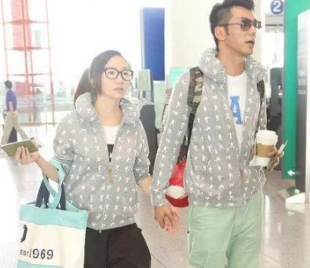 女星「素顏與化妝對比」,網友圍觀吐槽,老公卻挺:老婆是仙女來著,化不化妝都好看!