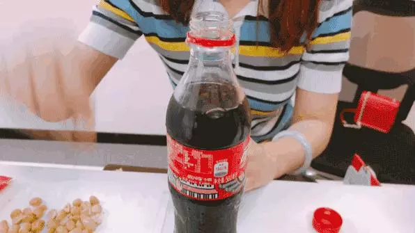 可樂加花生新吃法在美國火翻天,這貨到底是啥味?