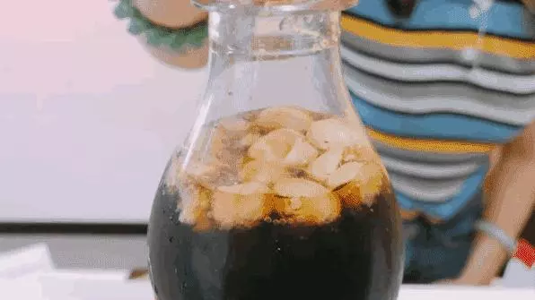 可樂加花生新吃法在美國火翻天,這貨到底是啥味?