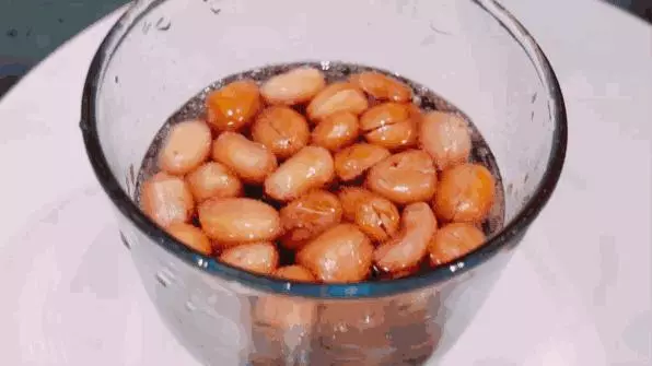 可樂加花生新吃法在美國火翻天,這貨到底是啥味?