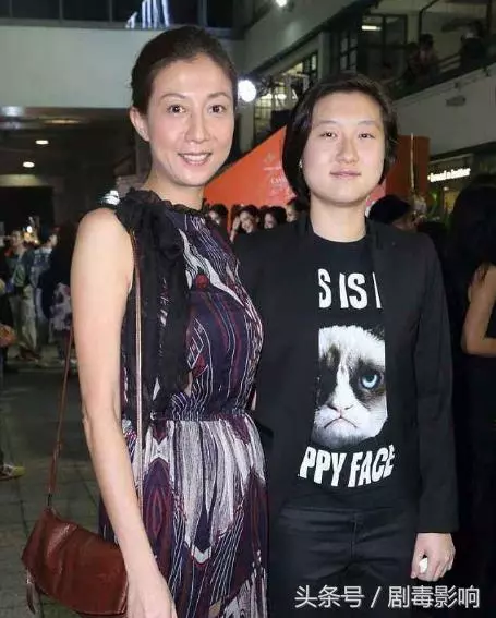 吳卓林在加拿大生活曝光!靠在垃圾堆撿廢品為生!網友:成龍呢?