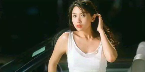 【性感女神變阿嬸?】網友偶遇沒打扮的「50歲邱淑貞」差點認不出驚呼:走樣到夠夠力!