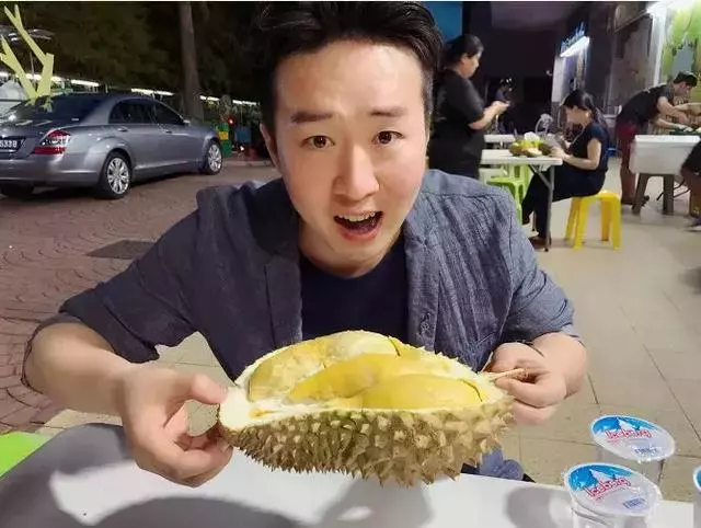 【新加坡】獅城最具人氣榴槤攤大搜羅!那些連名人們都掛保證的榴槤攤!