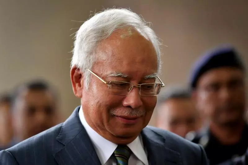 前首相納吉被控7項大罪項!一旦成立可監禁高達125年+罰款2億以上!