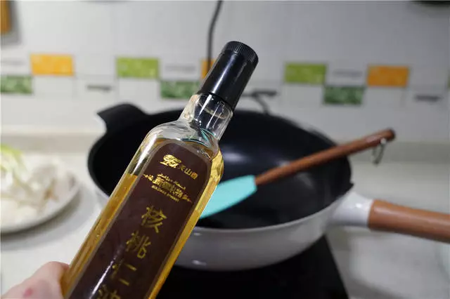 芥菜腊味炒飯,菜與飯綠與白,香嫩又鮮鮮~