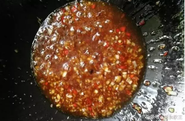這才是荷包蛋美味的做法,大人小孩搶著吃,既簡單又入味!