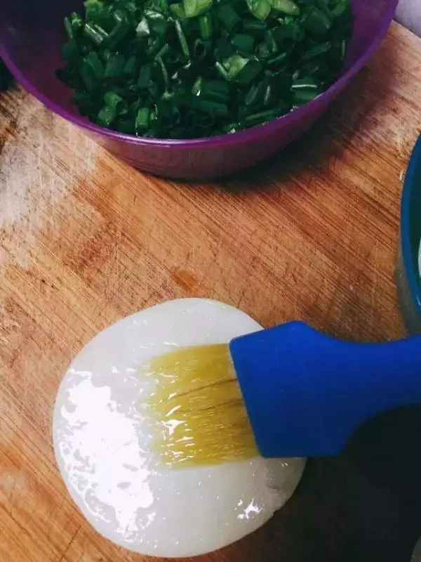 包餃子剩下的餃子皮怎麼辦?寶叔教你巧用餃子皮十分鐘做出美味!