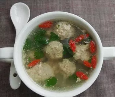 10款孩子超喜歡的丸子湯,清淡鮮美,10分鐘就上桌,每天喝一碗,孩子長個快!