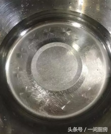 麵粉加點白糖,換種新吃法,外酥內軟裡甜香,大人小孩都喜歡!