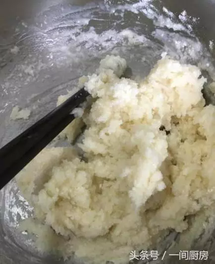 麵粉加點白糖,換種新吃法,外酥內軟裡甜香,大人小孩都喜歡!
