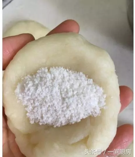 麵粉加點白糖,換種新吃法,外酥內軟裡甜香,大人小孩都喜歡!