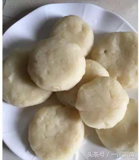 麵粉加點白糖,換種新吃法,外酥內軟裡甜香,大人小孩都喜歡!