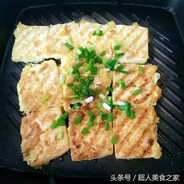 2個雞蛋,一塊豆腐,已經超越了大魚大肉,一般人不會做