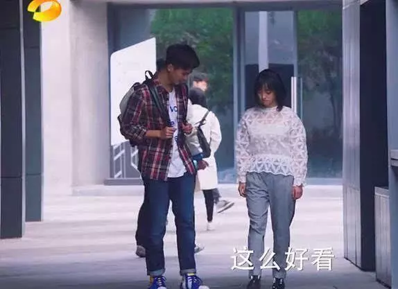 新《流星花園》杉菜臉大屁股還大?造型師狂吐槽,幸好禮服很驚艷