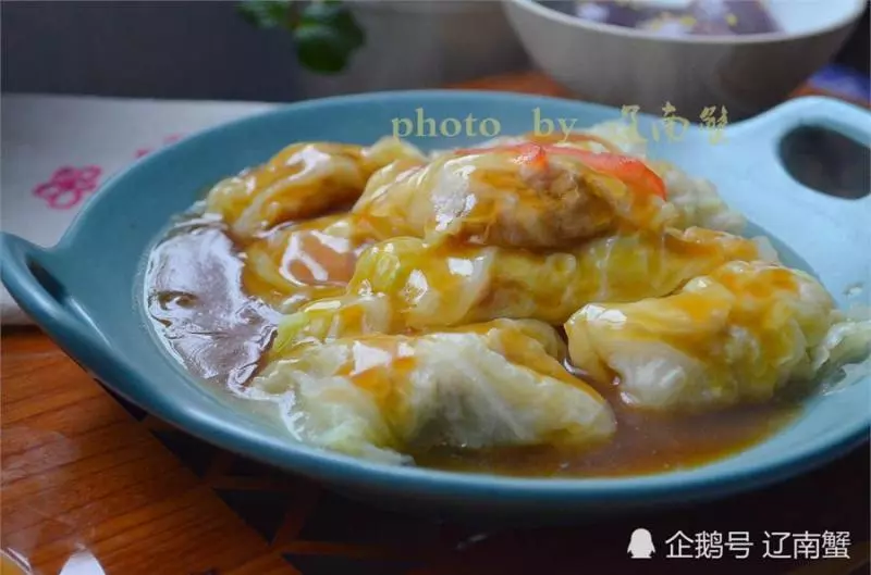 白菜和肉餡這麼做,比餃子好吃幾十倍!清新爽口超鮮美!全家搶著吃!