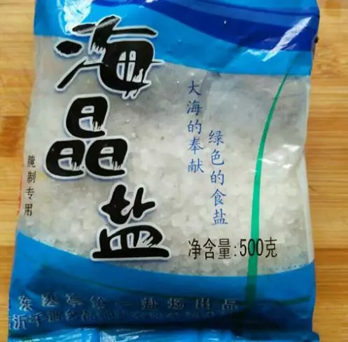 會流紅油的鹹鴨蛋,做法原來這麼簡單,想吃的趕緊收了學起來吧