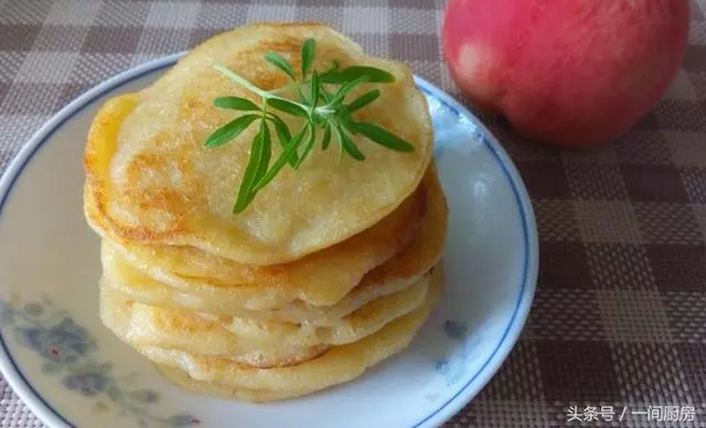 早餐做這樣的餅子,5分鐘就上桌,一周七天不重樣,不需發麵,孩子天天吃不膩!
