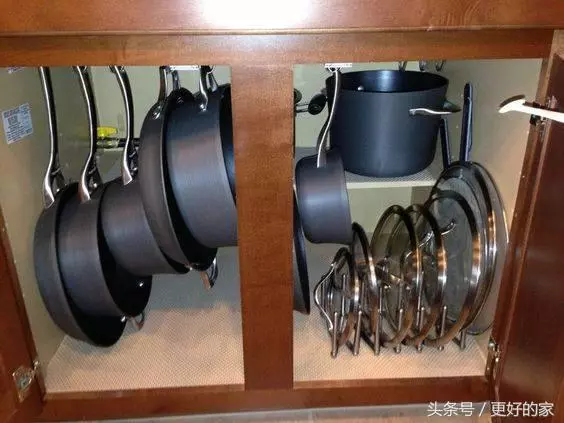 廚房小,東西多怎麼辦?把廚房的這幾個位置利用起來,收納難題迎刃而解 - 讀讀