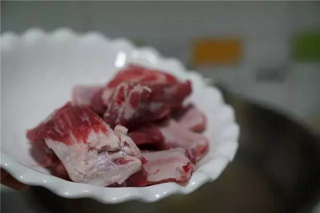 想要這湯健體補鈣,那麼就要少放或者不放鹽