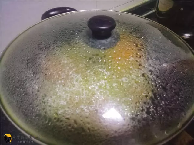 苦瓜和它一起做,原來這麼好吃,小朋友都愛上吃苦瓜了