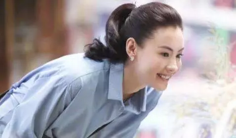 張柏芝含淚說出:當年順從陳冠希的實因!讓人又氣又恨,網友:太可悲了!