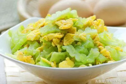 教你50種雞蛋的做法大全 有炒菜有湯又有早餐餅 一年四季吃不膩!