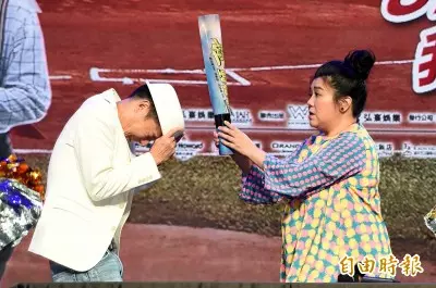 余莓莓又翻白眼!痛斥高嘉瑜:裝可憐博 取同情